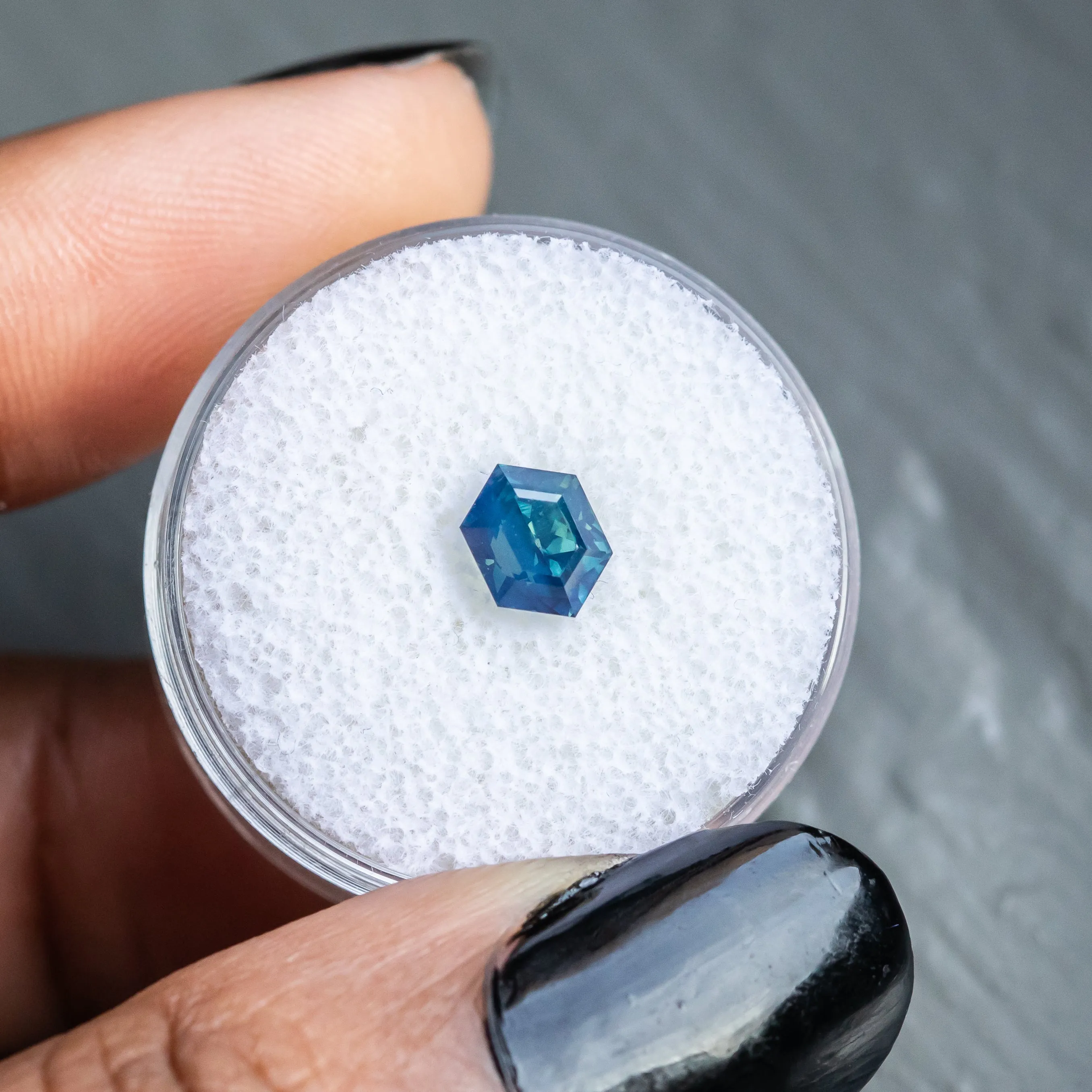 1.47CT ELONGATED HEXAGON SAPPHIRE, DEEP SILKY BLUE, 7.00X5.20X4.82MM,  UNTREATED