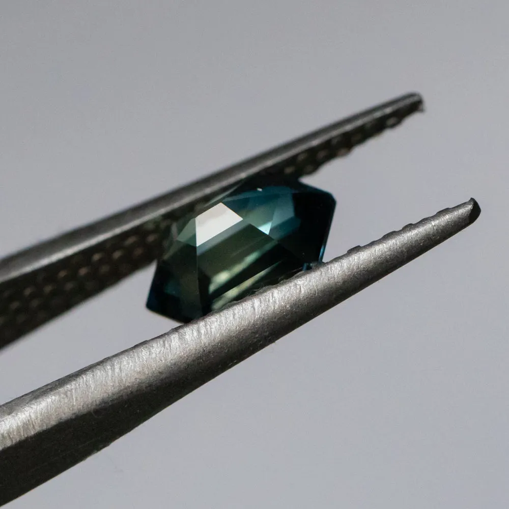 1.67CT MADAGASCAR ELONGATED HEXAGON SAPPHIRE, UNTREATED, PARTI TEAL BLUE GREEN, 8.31X5.53X4.36MM