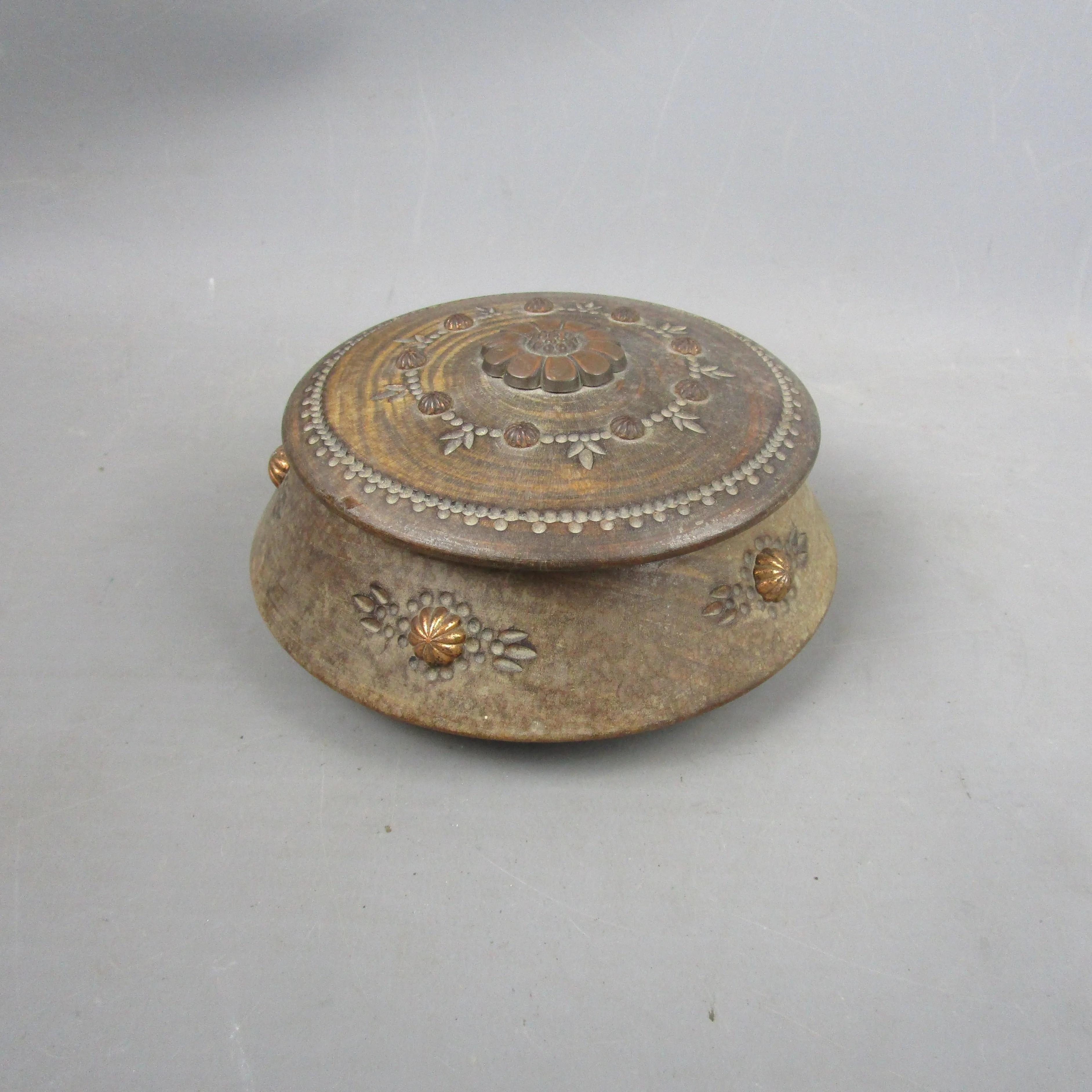 Carved Wood Anglo Indian Lidded Tobacco Box Vintage c1970