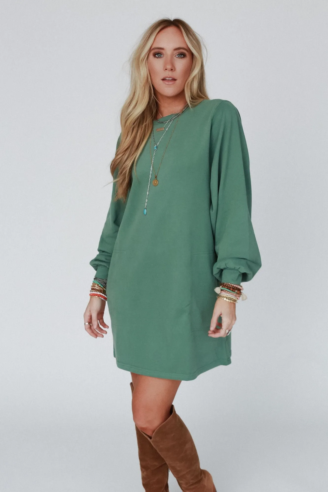 Walk In Love Pocketed Crew Neck Tunic - Green